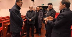 市建委領(lǐng)導(dǎo)深入公司視察督導(dǎo)“兩會(huì)”“兩節(jié)”供熱保障工作
