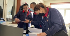 【市城市燃熱集團(tuán)富泰熱力】公司聯(lián)合檢查組深入基層檢查疫情防控、值班值守、安全生產(chǎn)等工作